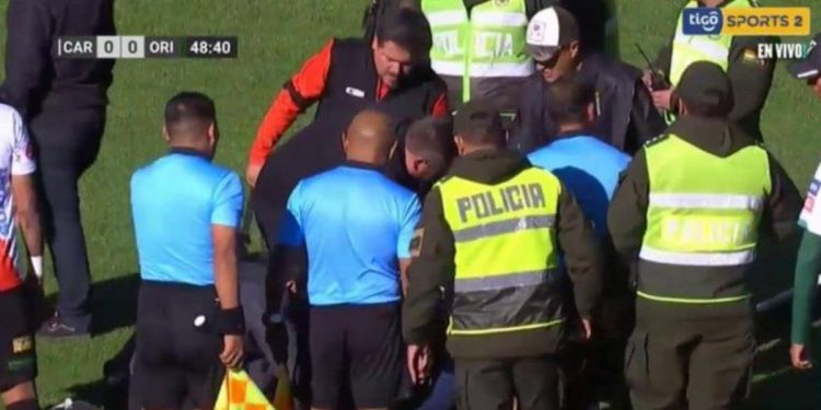 Arbitro morto in campo a Bolivia