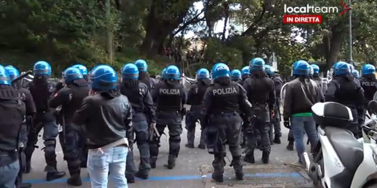 comizio casapound genova