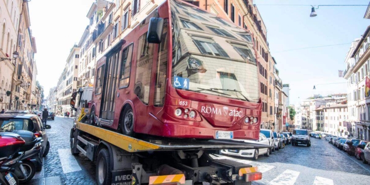 Bus elettrico Atac ko