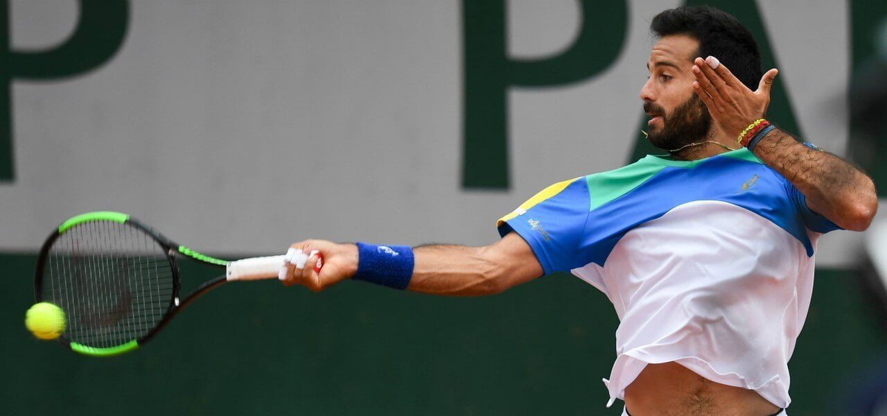 Salvatore Caruso chi Al Roland Garros 2019 elimina Simon e si