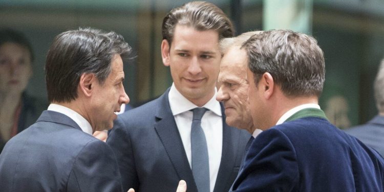 Giuseppe Conte, Sebastian Kurz e Donald Tusk ad un recente Consiglio europeo (LaPresse)