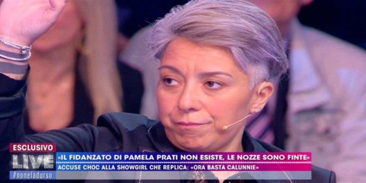 Pamela Perricciolo a Live Non è la d'Urso