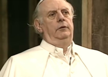 Dario Fo, spettacolo il Papa e la Strega (Youtube)