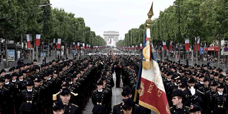 Parata del 14 luglio a Parigi