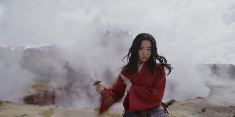 Mulan, Liu Yifei contro Hong Kong