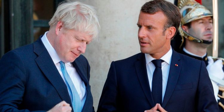 Johnson e Macron