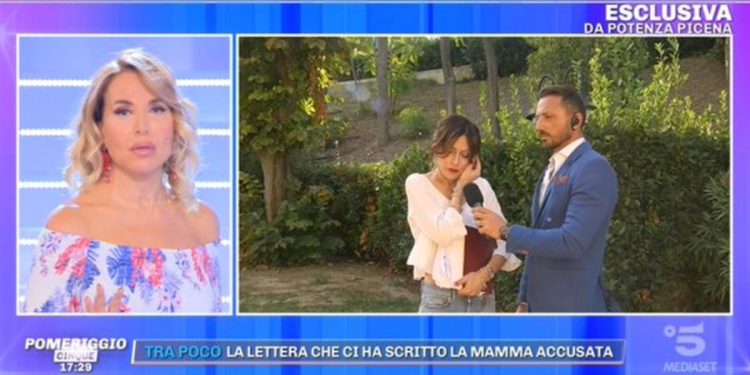 Mamma hot, il caso a Pomeriggio 5