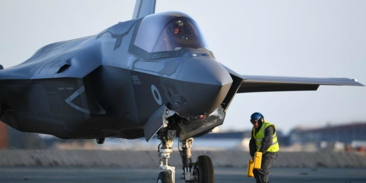 Un caccia F-35 (LaPresse)