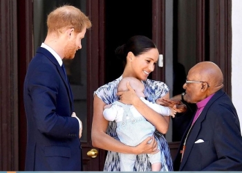 Archie con mamma Meghan e papà Harry