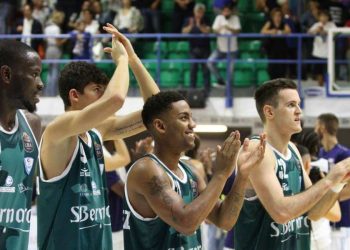 Diretta Cantù Trento, basket Serie A1 5^ giornata (Foto LaPresse)