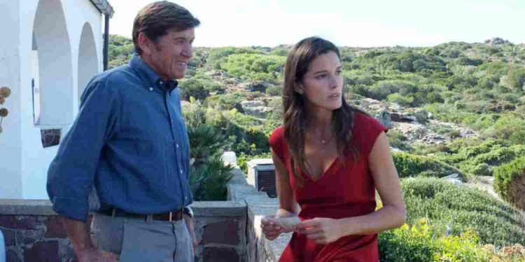 Chiara Baschetti è Elena Sereni, L'Isola di Pietro 3