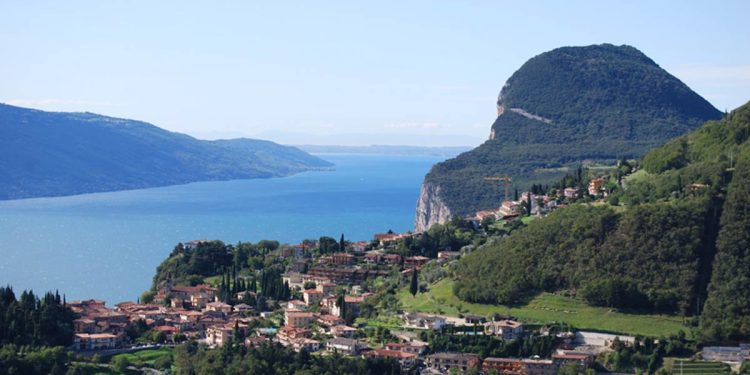 Tremosine, lago di Garda (Wikipedia)