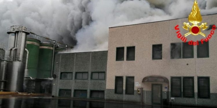 Incendio alla Solat di Leno