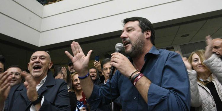 carola rackete salvini denunciato