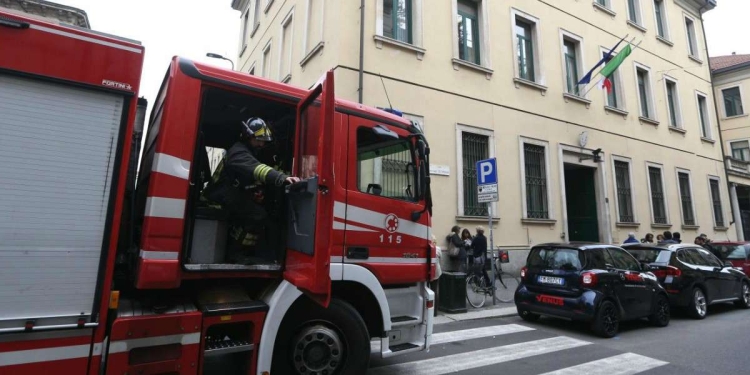 incendio tribunale milano