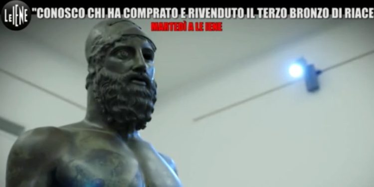 Bronzi di Riace, l'inchiesta de Le Iene su una presunta terza statua esistente