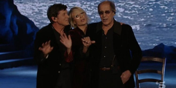 Adriano Celentano con Maria De Filippi e Gianni Morandi