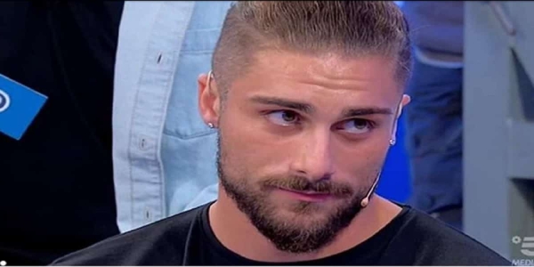 Daniele Schiavon a Uomini e Donne - Screenshot da video