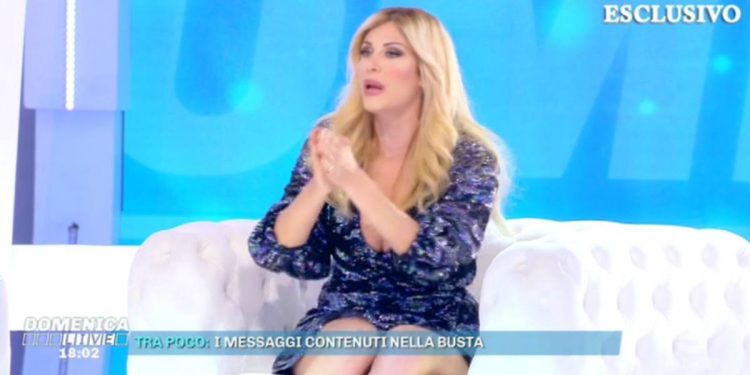 Paola Caruso a Domenica Live