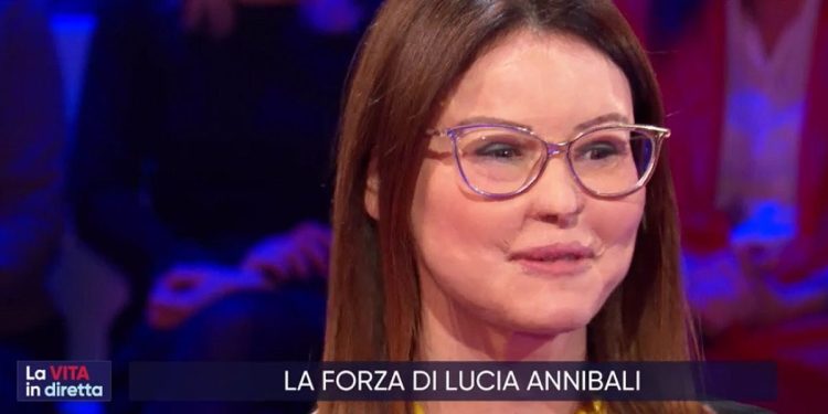 Lucia Annibali a "La Vita in Diretta"