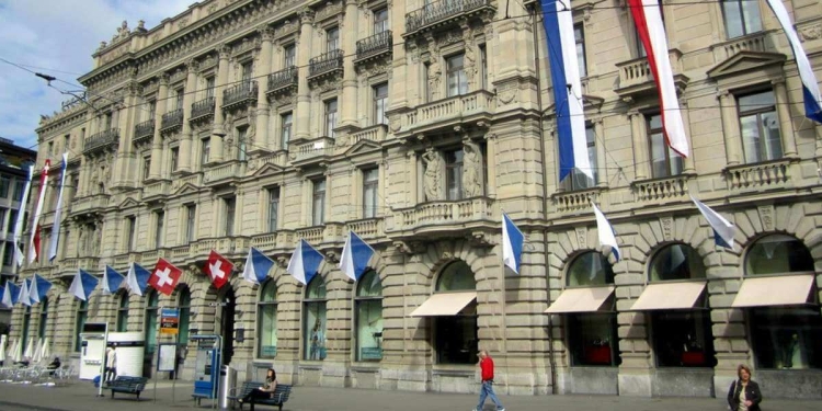 Il palazzo del Credit Suisse a Zurigo