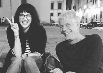 Asia Argento e Anthony Bourdain in un vecchio scatto