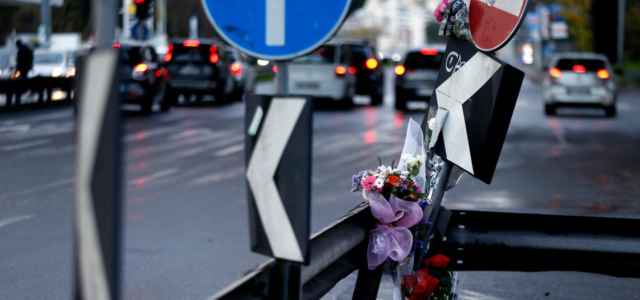 Incidenti oggi 22enne morto in moto a Catania Un motociclista