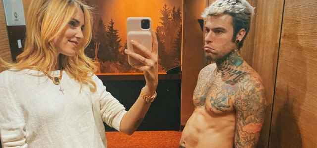 Fedez Vorrei una femmina/ Si tradisce sui social ma con il ballerino  tirolese