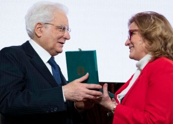 Rebecca Spitzmiler con il Capo dello Stato Sergio Mattarella (Foto: LaPresse)