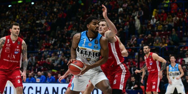 Diretta Cantù Cremona, basket Serie A1 24^ giornata (Foto LaPresse)