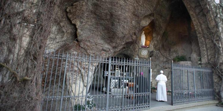 Papa Francesco a Lourdes