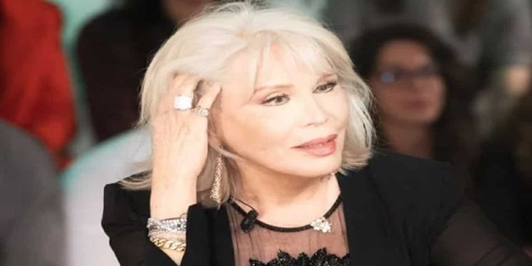 Amanda Lear - Foto Instagram