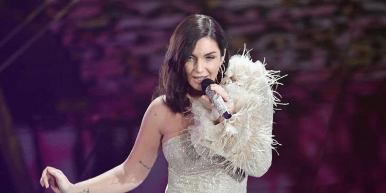 Elettra Lamborghini sul palco del 70° Festival di Sanremo