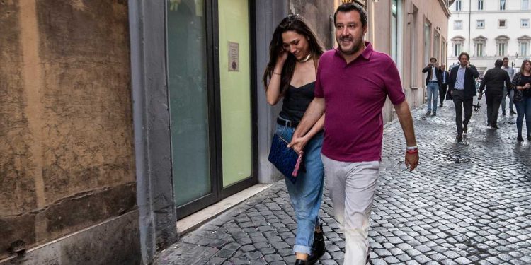 Salvini e fidanzata