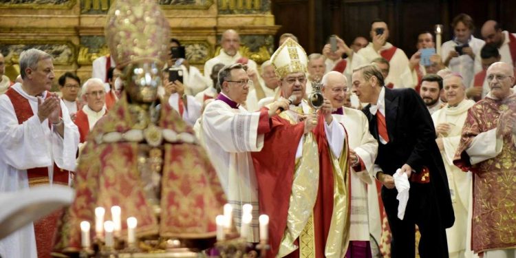 Il cardinale di Napoli Crescenzio Sepe (Foto LaPresse)