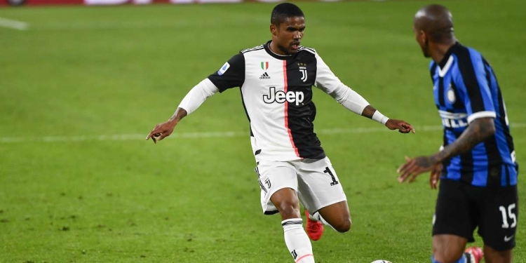 douglas costa