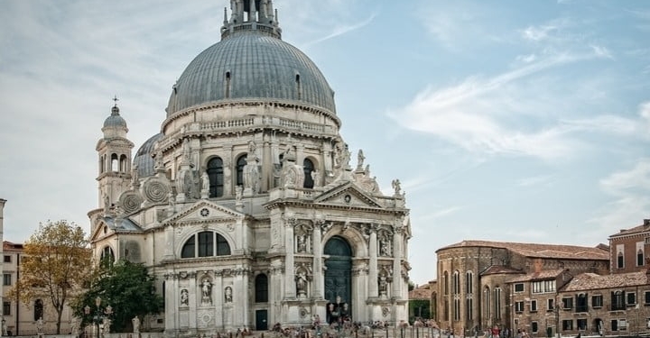 La  Basilica di Santa Maria della Salute a Venezia (Pixabay)