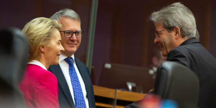 Gentiloni e Von der Leyen Unione Europea