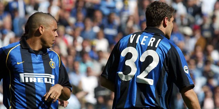 Christian Vieri e Ronaldo, con la maglia dell'Inter (LaPresse - archivio)