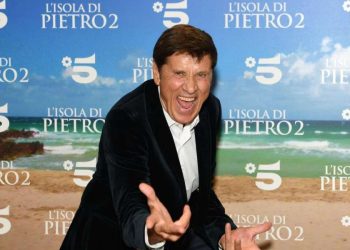 Gianni Morandi, 75 anni (Foto LaPresse)