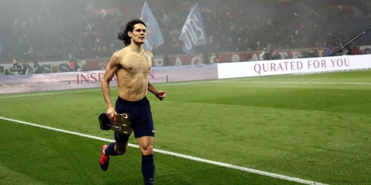 Calciomercato Monza - Edinson Cavani, ex PSG (Foto LaPresse)