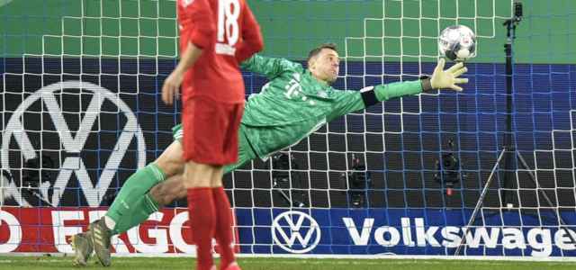 Manuel Neuer Ha Avuto Un Tumore Cancro Alla Pelle Mi Sono Operato Tre Volte 