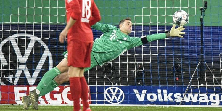 Manuel Neuer ha combattuto con un cancro alla pelle (Foto LaPresse)