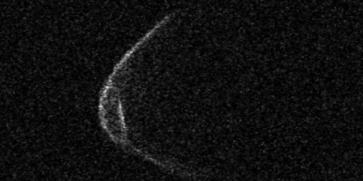 Asteroide a forma di mascherina (foto: NASA)