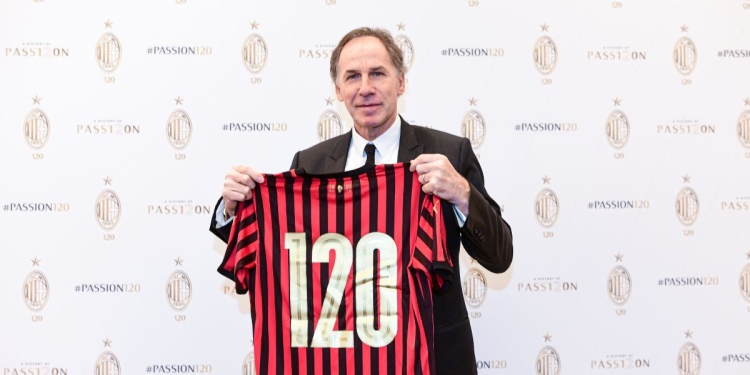 Franco Baresi, alla festa per i 120 anni del Milan (LaPresse)