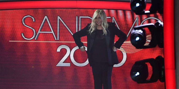 Mara Venier al Festival di Sanremo (Foto LaPresse)