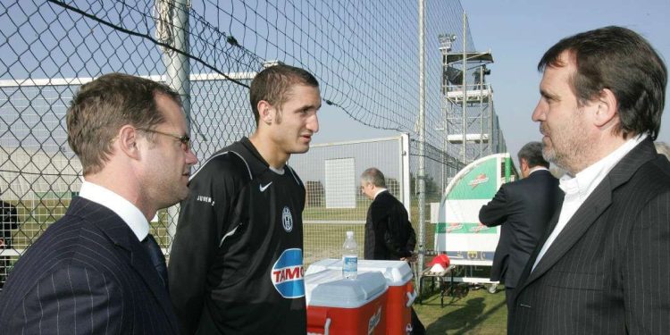 Marco Tardelli con Gianluca Pessotto e un giovane Giorgio Chiellini (Foto LaPresse)