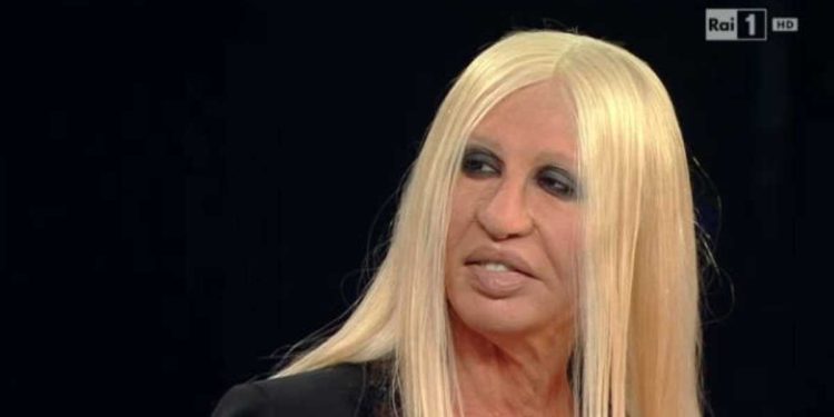 Donatella Versace, l’imitazione di Virginia Raffaele