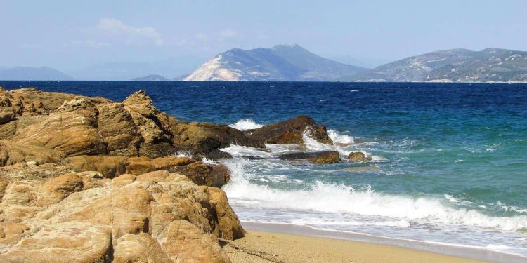 spiaggia nudisti