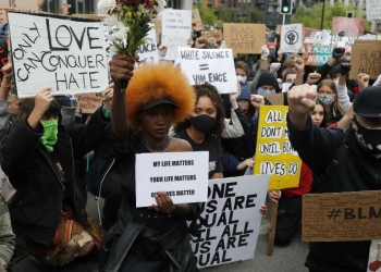 Londra, proteste per la morte di George Floyd (Foto LaPresse)